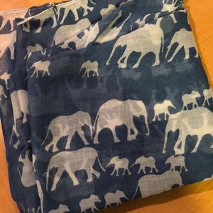 Beautiful elephant scarf. No damage worn only once